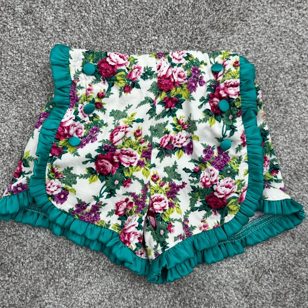 High rise shorts